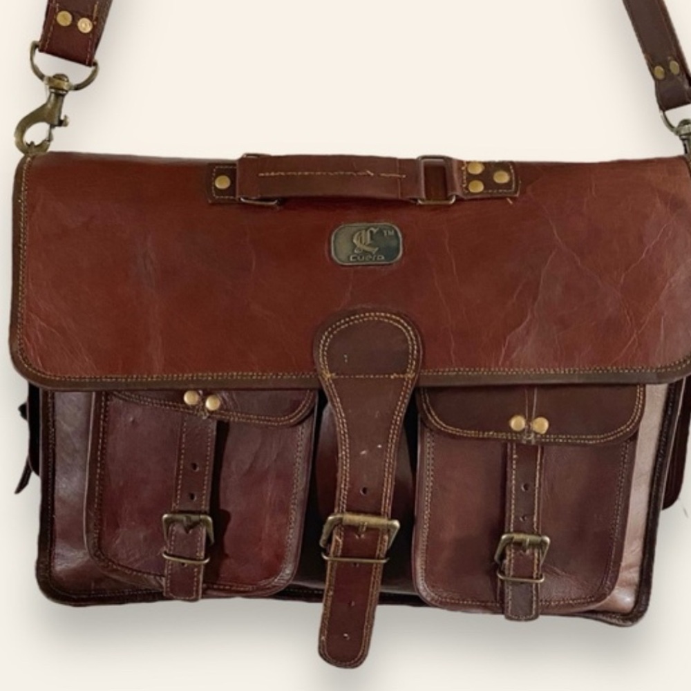 Cuervo Rich Brown Leather Messenger Bag